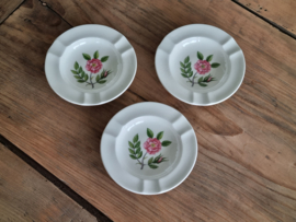 Wedgwood Rosalind set 3x Asbakje 10,5 cm (gladde rand)