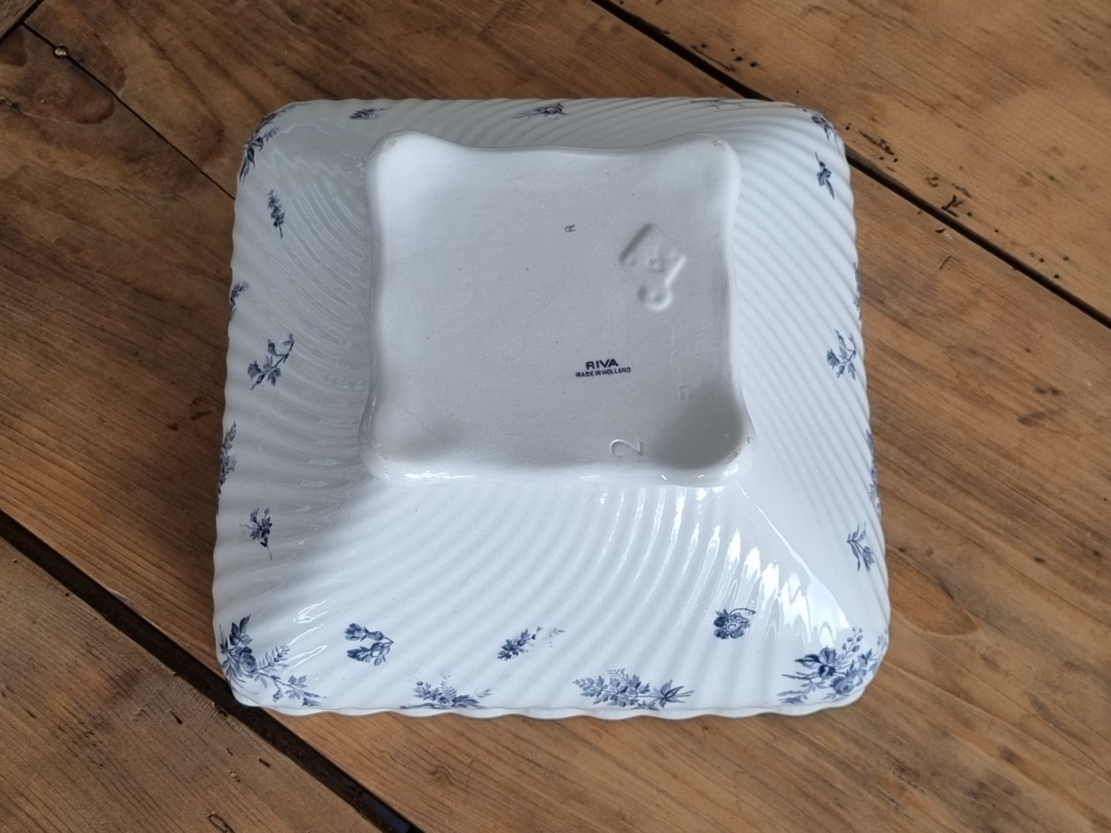 Petrus Regout Riva blauw Vierkante Schaal