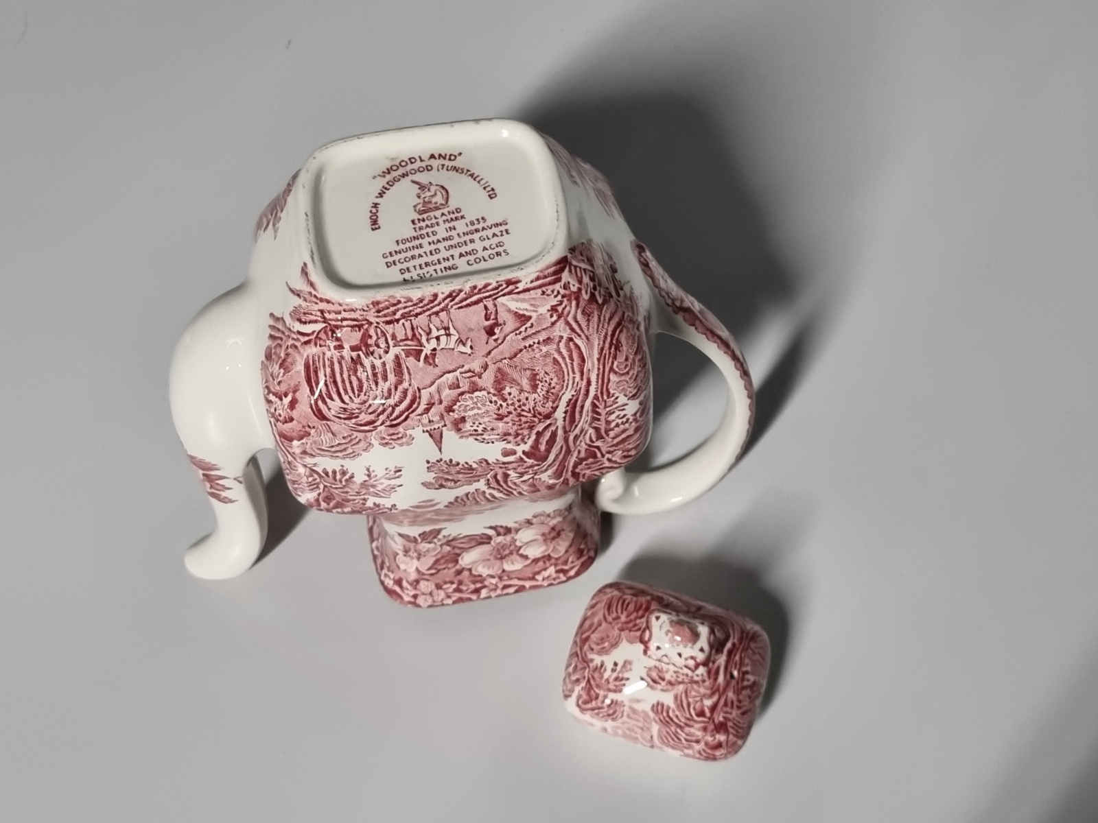 Engels rood Enoch Wedgwood Woodland Koffiepot 16 cm