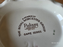 Engels Palissy Game Series Koffiepot 17 cm