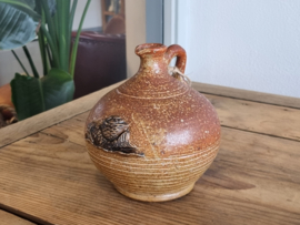 Vintage Steengoed Wijwaterkruik Terraco de Draak (afb. vis)