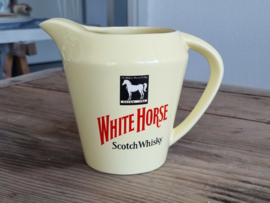 Vintage geel pastel Kan White Horse Scotch Whisky