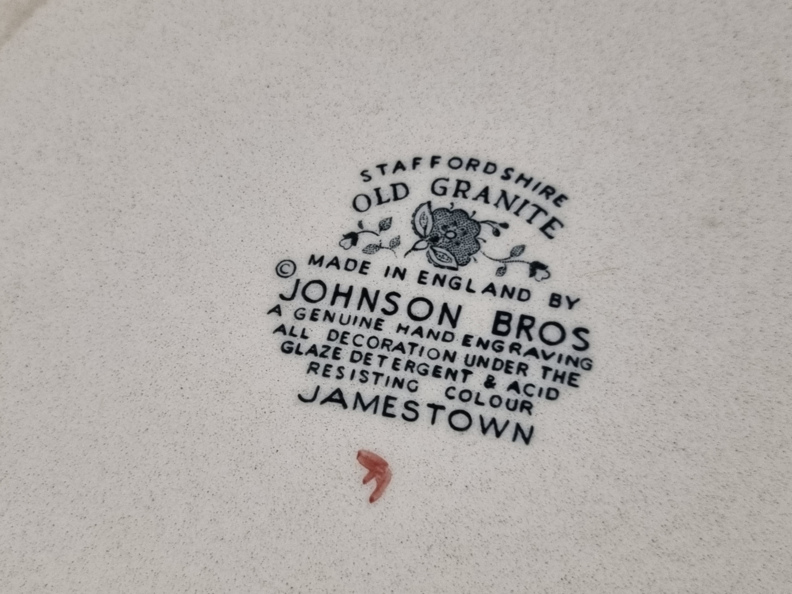 Engels bruin Johnson Bros Jamestown Old Granite bord 25,5 cm