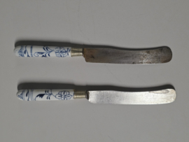 Zwiebelmuster onbekend merk set 2x Mes (1)