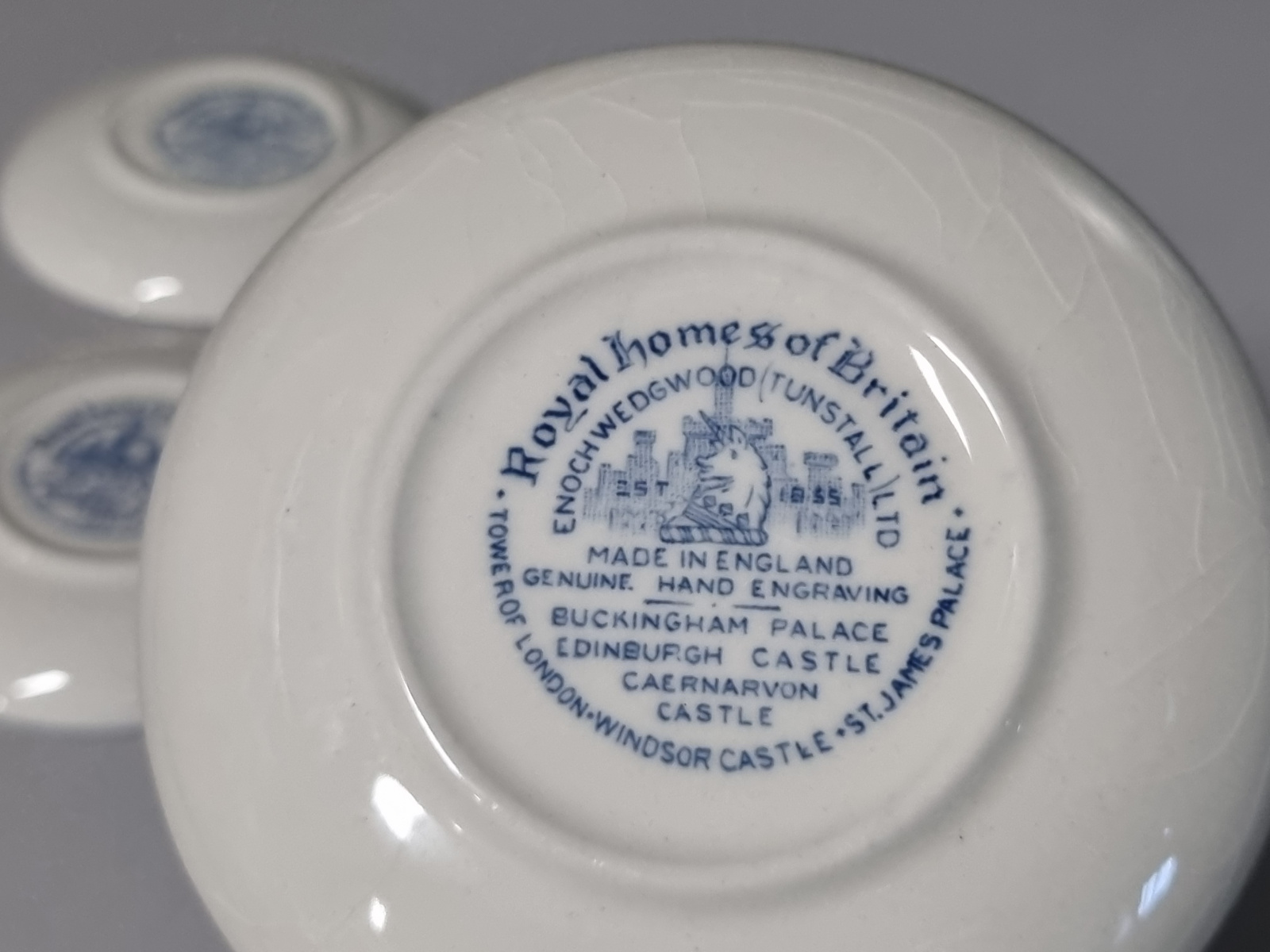 Engels blauw  Enoch Wedgwood Royal Homes of Britain blauw set 4x Bordje 10,5 cm of als Theezakjelegger