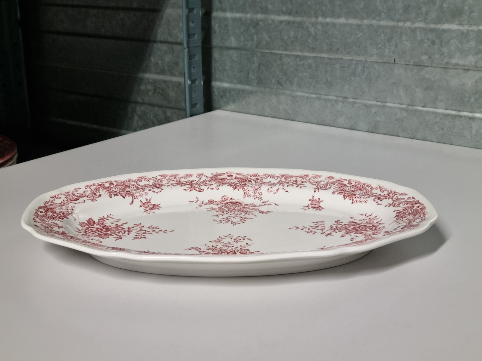 Villeroy en Boch Valeria rood ovale schaal 32 cm