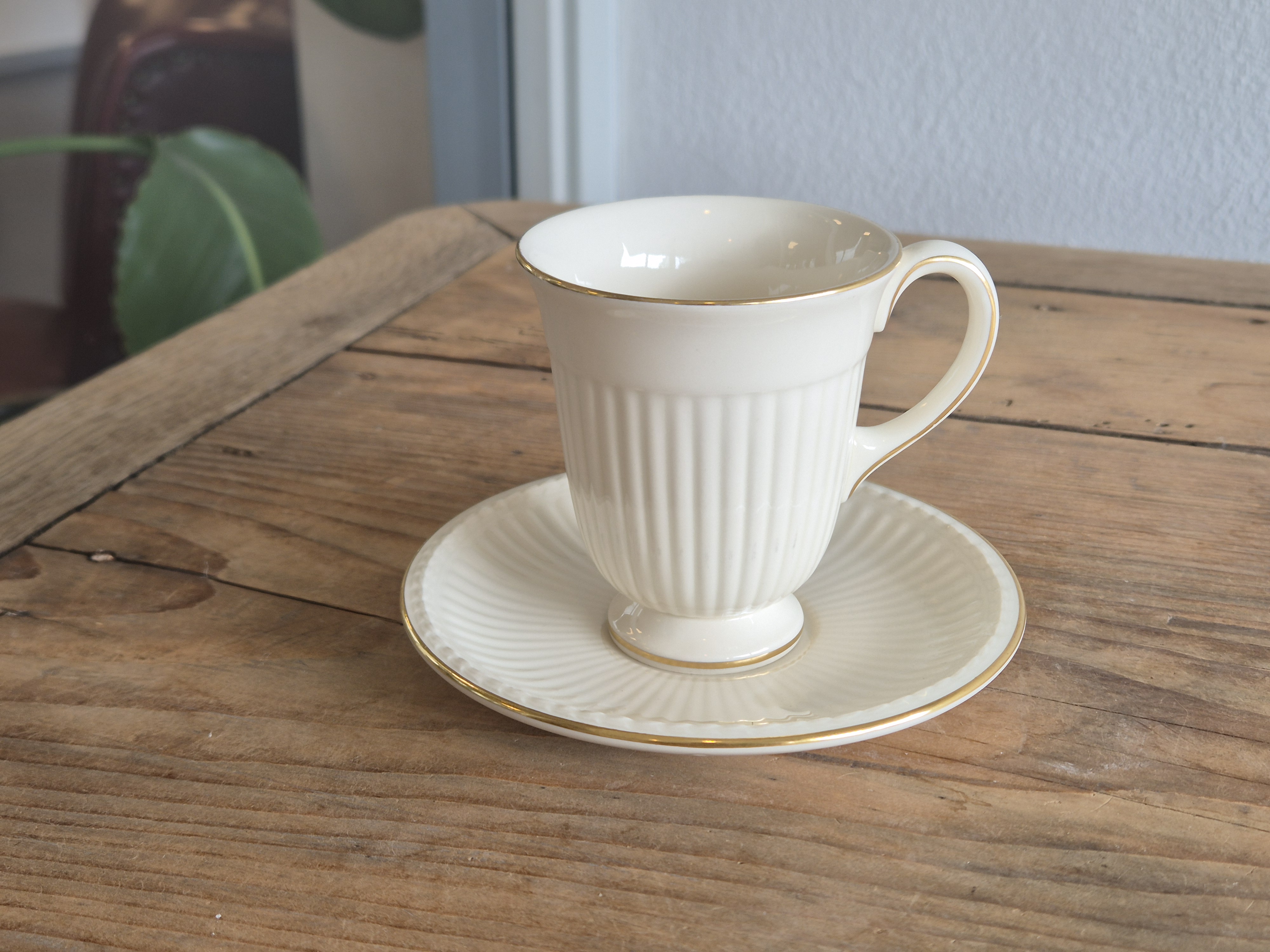 Wedgwood Edme Jubilee Goudrand Koffie Kop en schotel
