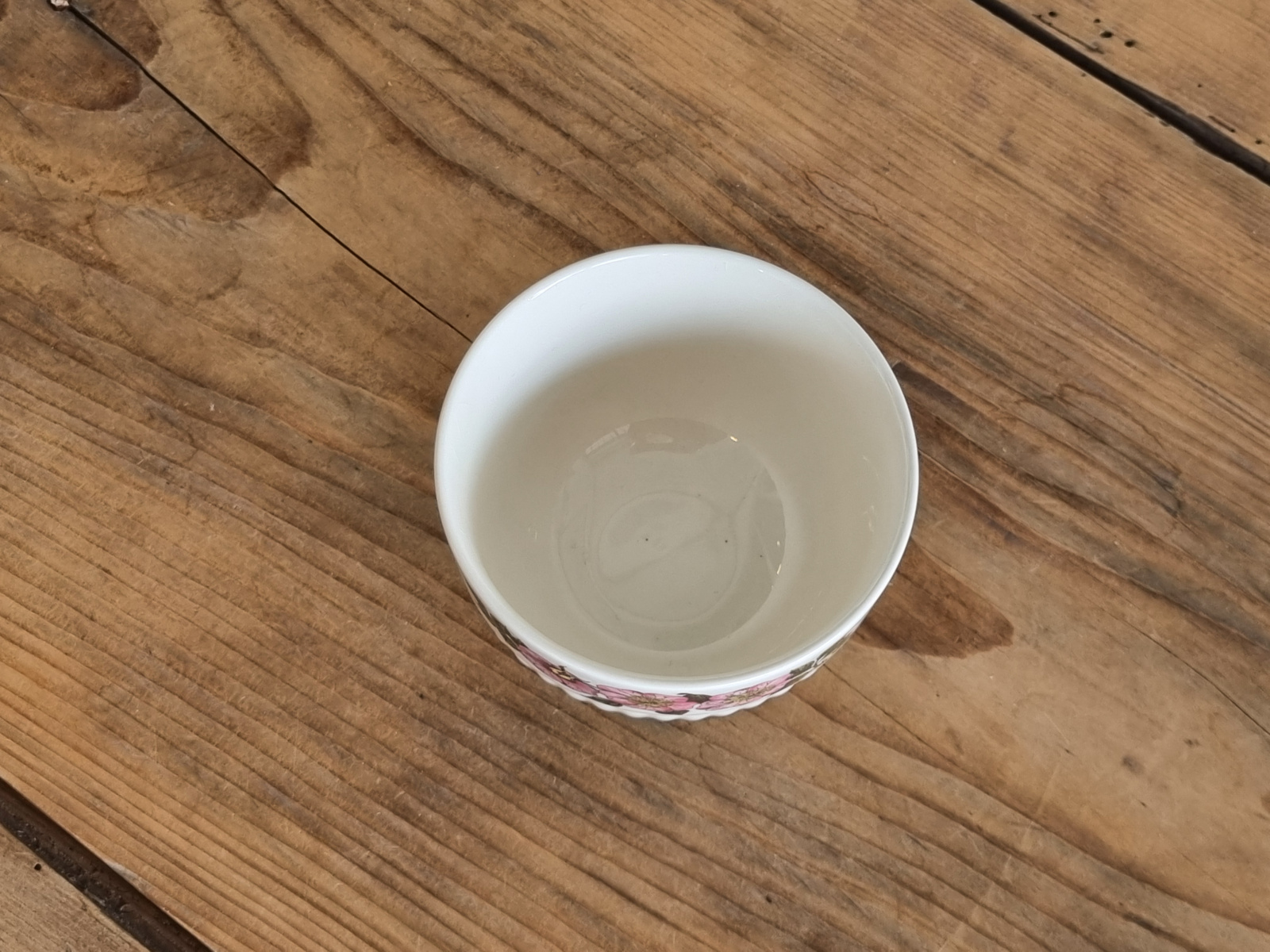 Wedgwood Briar Rose Kommetje op voet 9,5 cm