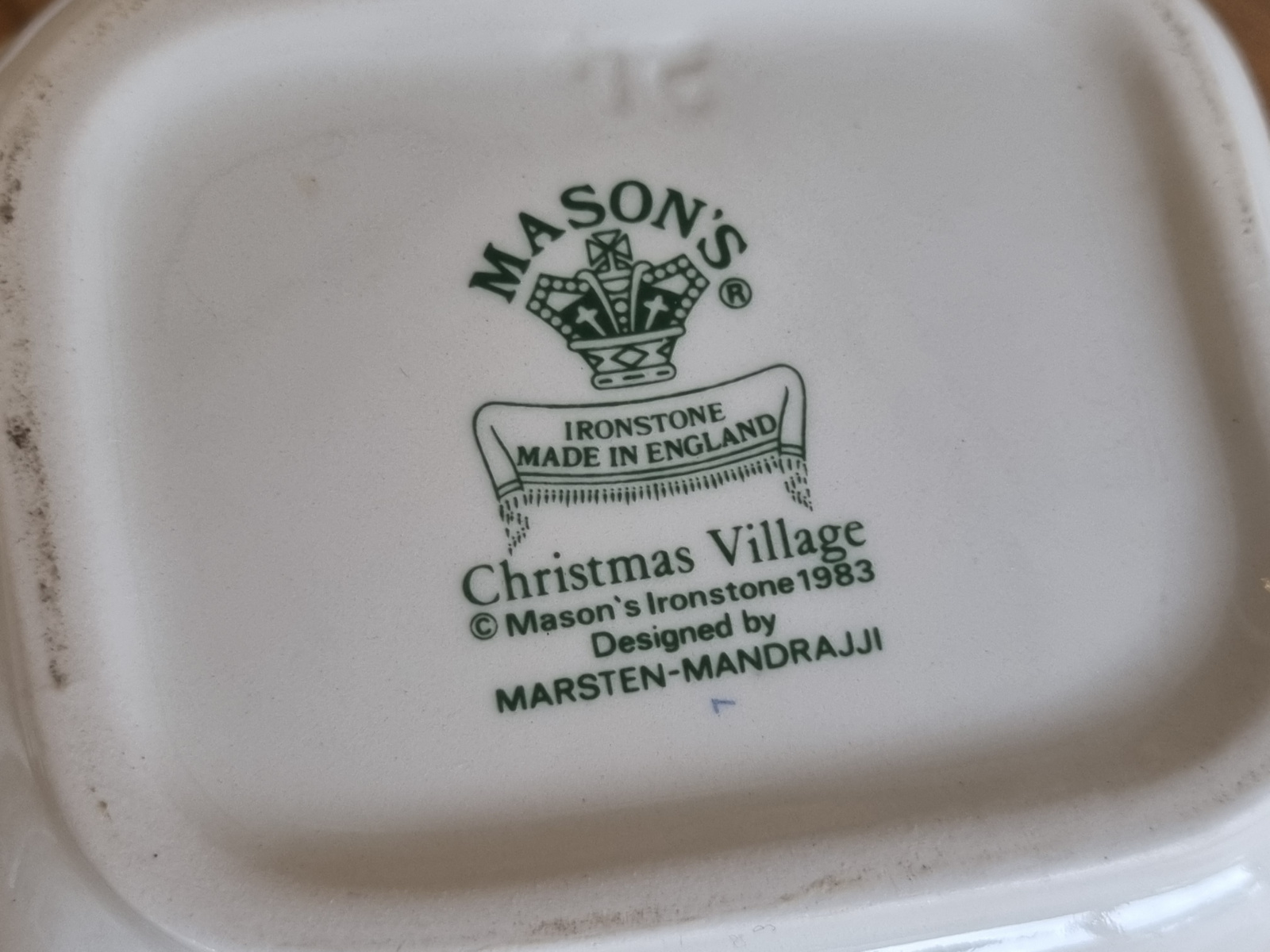 Engels Mason's Christmas Village 1983 Kerstservies Theepot 1,2 liter