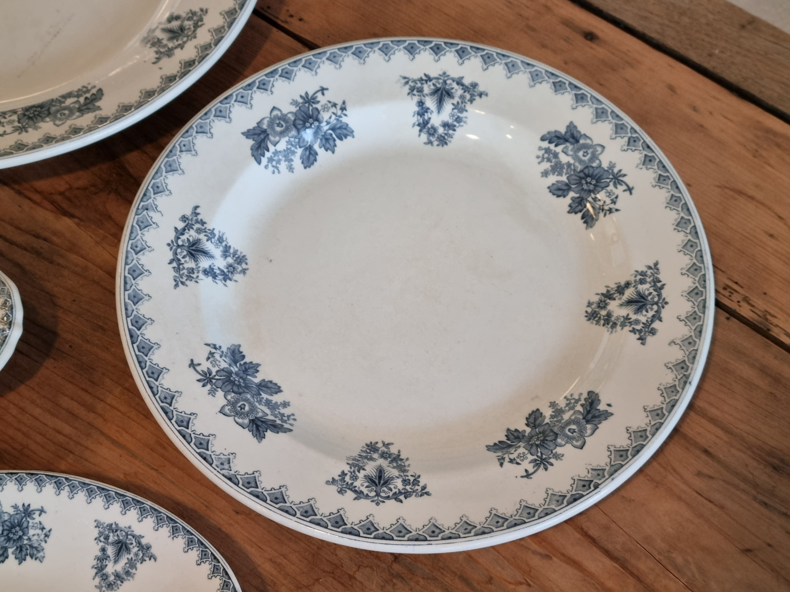 Petrus Regout decor Sika set 4x serveerschalen serveerborden