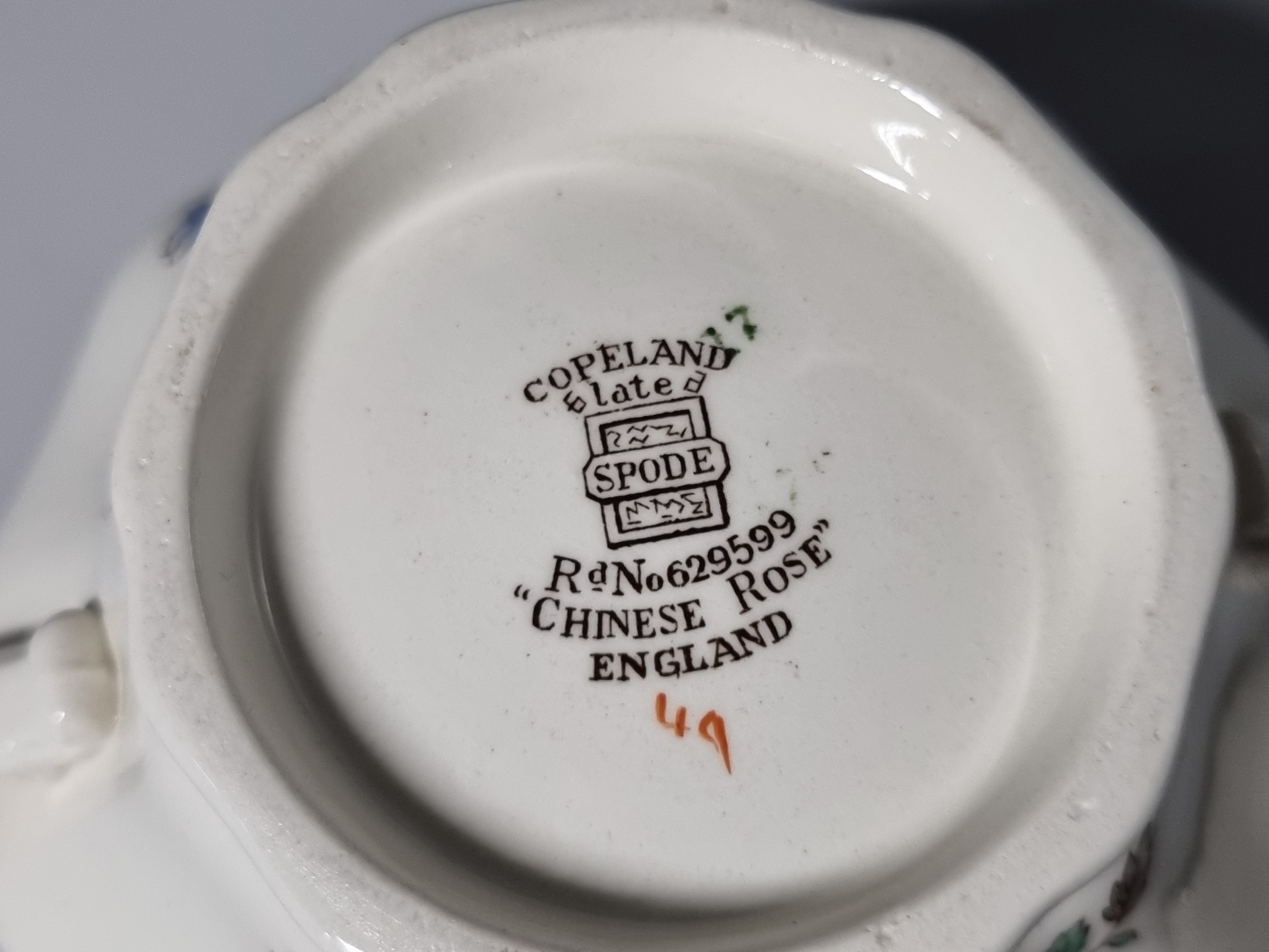 Engels Spode Copeland Chinese Rose roomstel