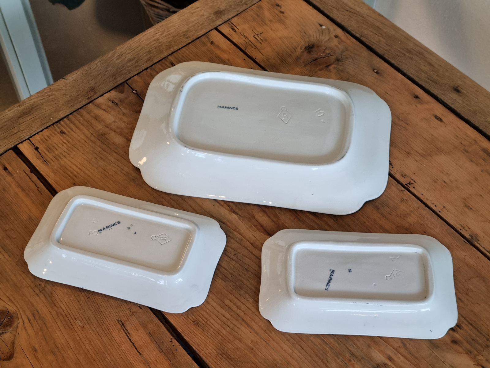 Verkocht = Petrus Regout Marines donkerblauw set 3x serveerschaal (hoekig model)
