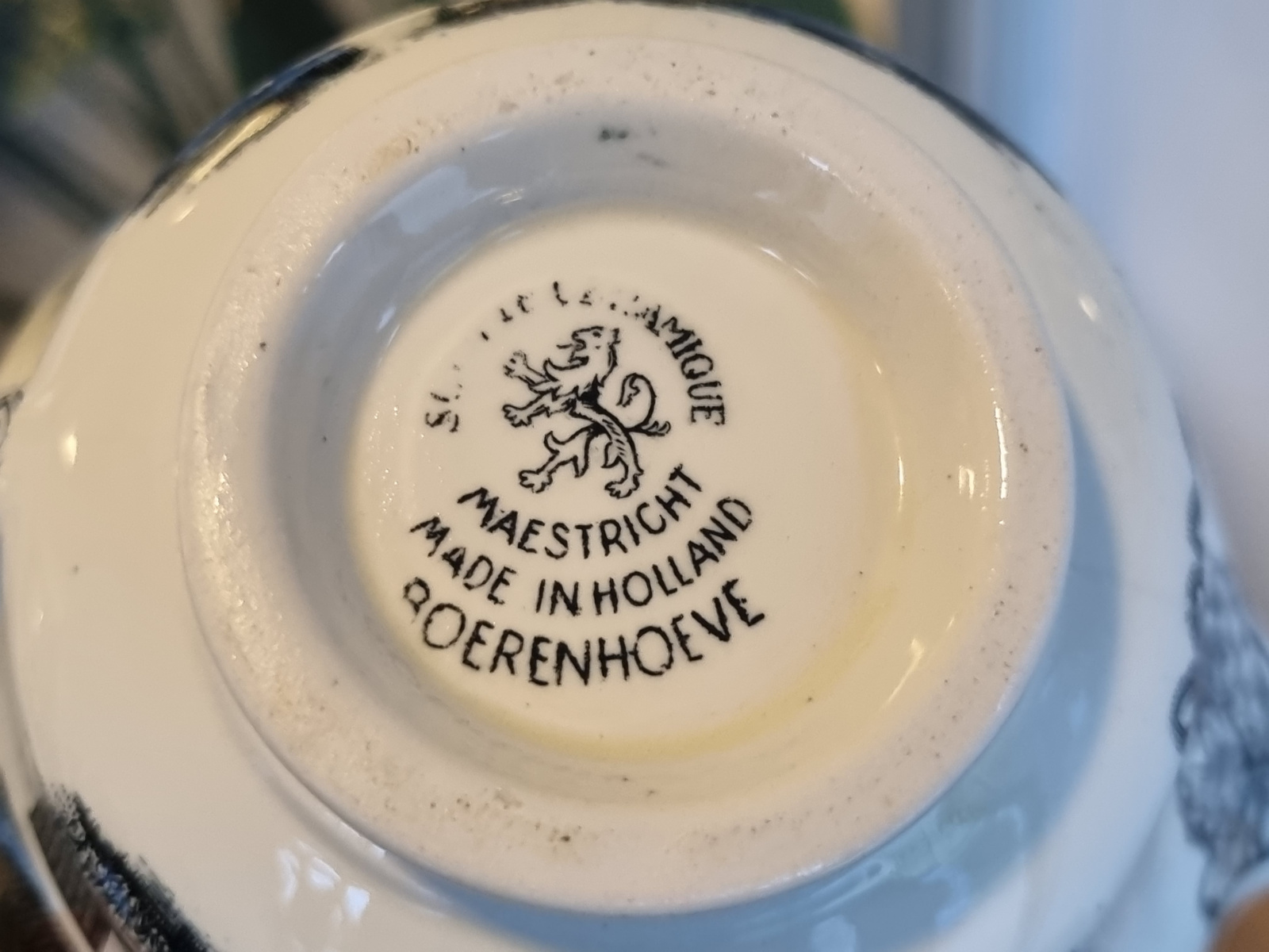 Boerenhoeve Zwart Societe Ceramique roomkannetje
