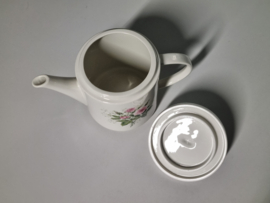Villeroy en Boch Theepot met roosjes nr. 3