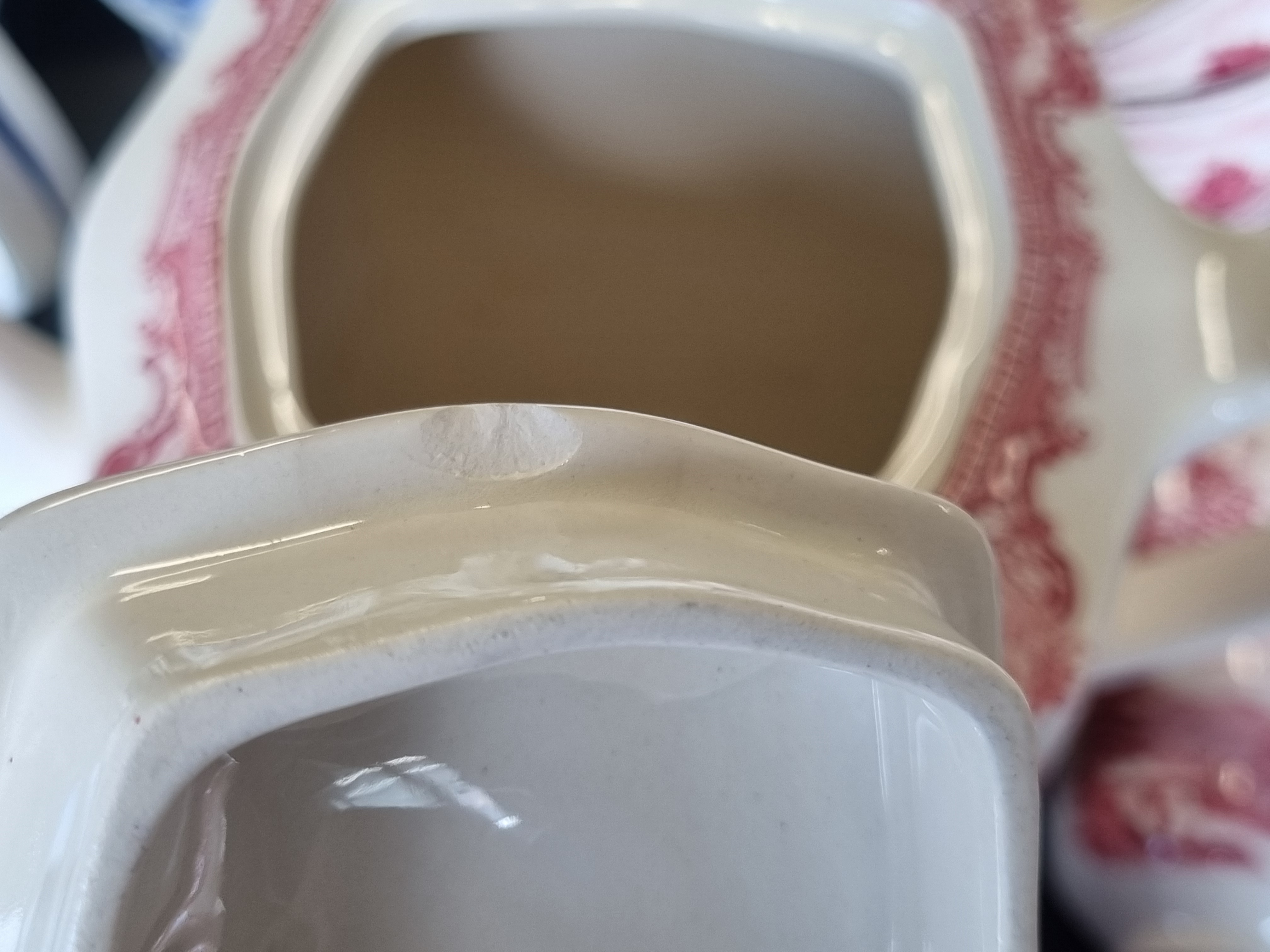 Engels rood Johnson Bros Old Britain Castles Koffiepot 18 cm