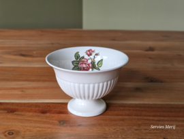 Wedgwood Moss Rose sherbetcup (bruin stempel)