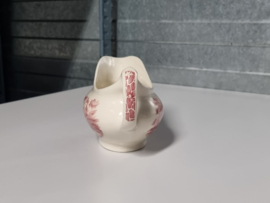 Engels rood Ironstone Sauskom met oor