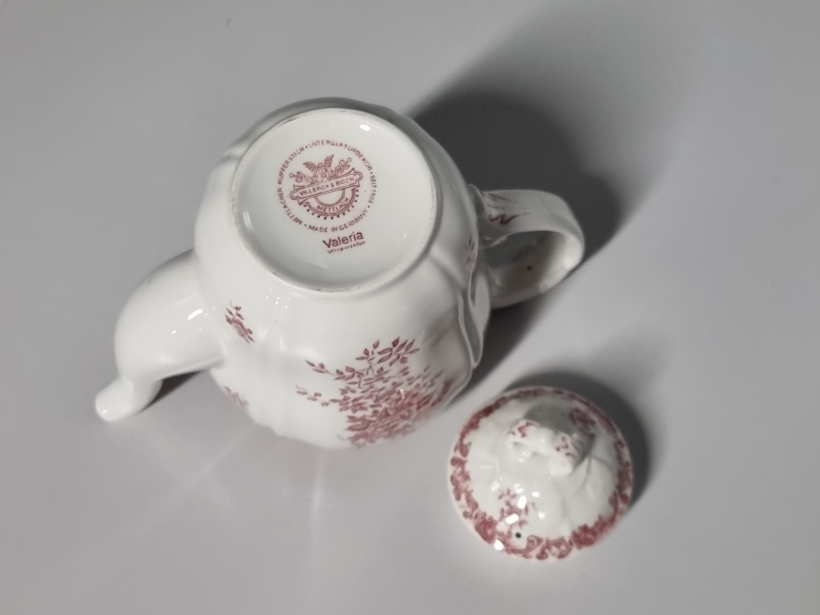 Villeroy en Boch Valeria rood koffiepot 0,6 liter nr. 4