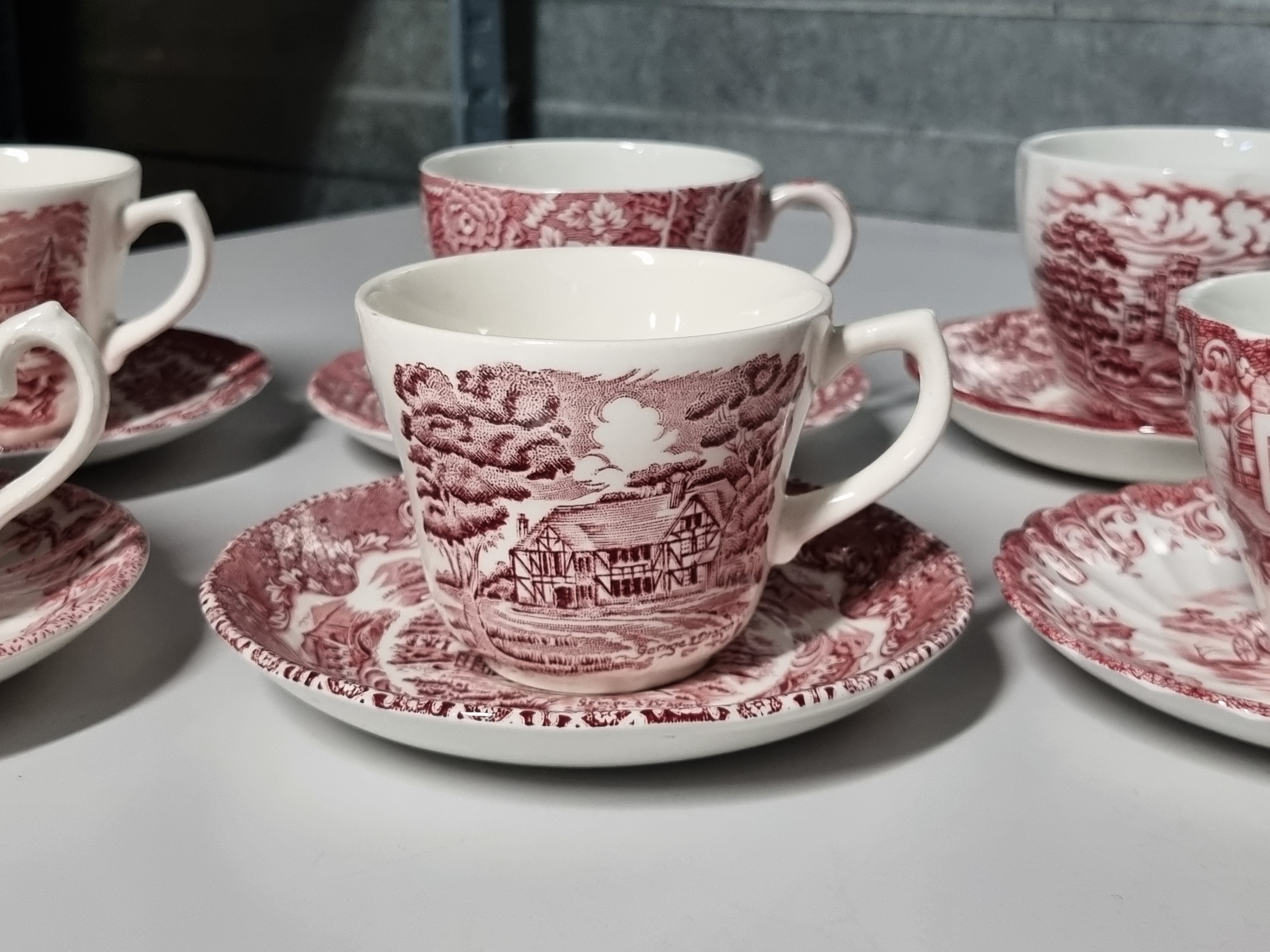 Engels rood Set 6x mix & match kop en schotel (wit binnenin)