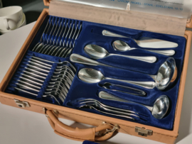 Bestek set SBS Bestecke Solingen Royal Collection 12 personen 81 delen