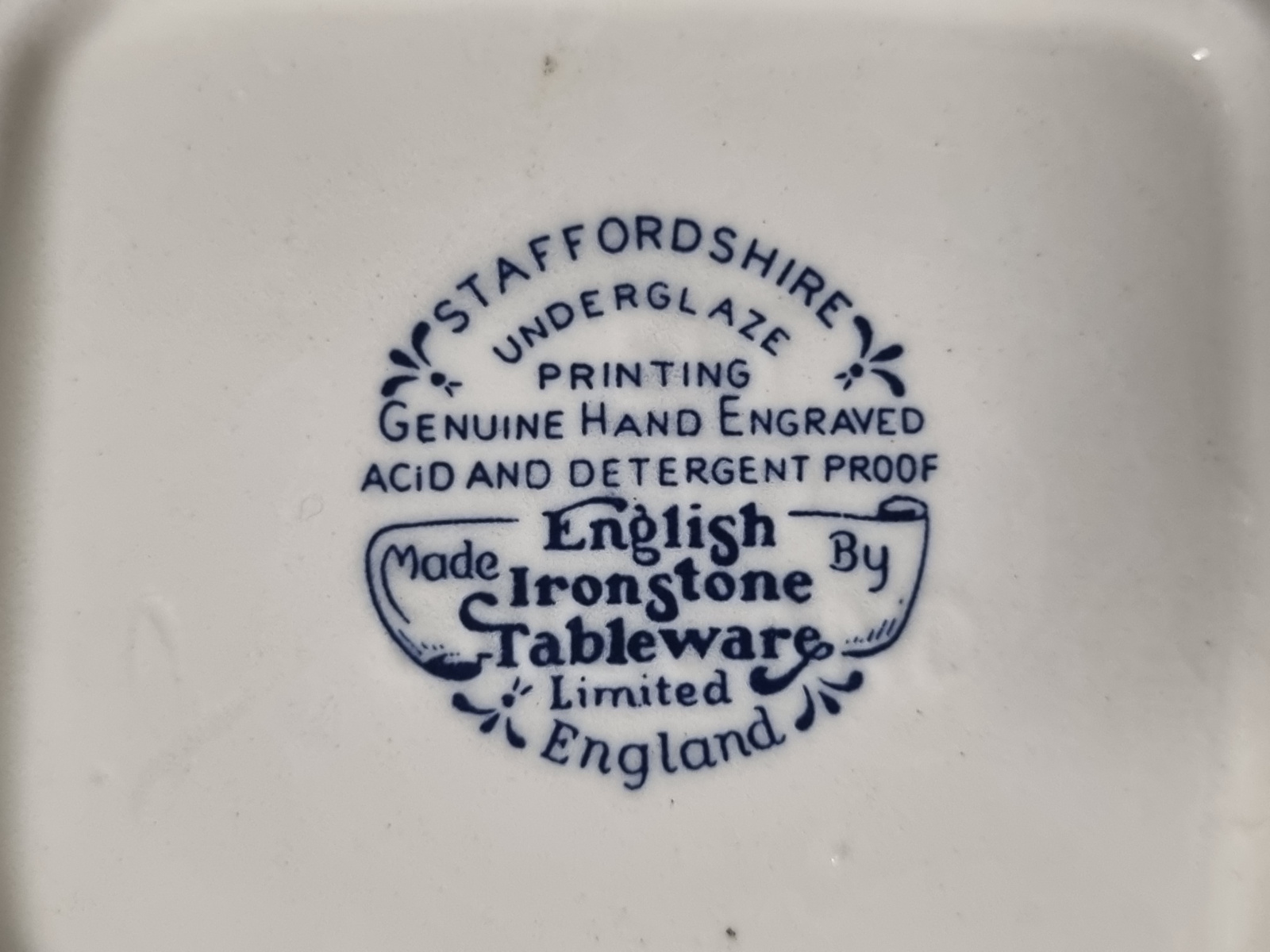 Engels blauw Ironstone EIT koffiepot theepot (wagen)