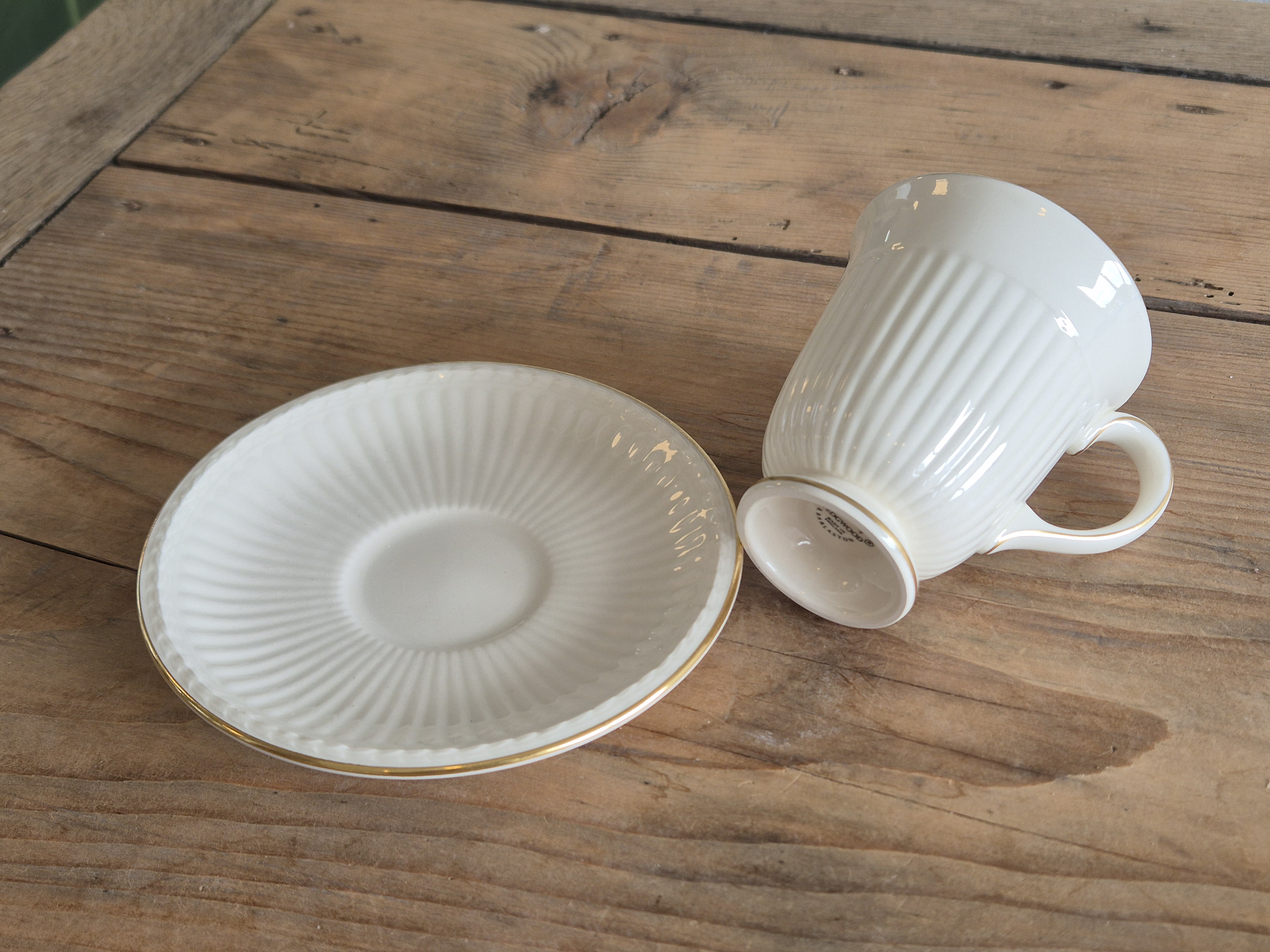 Wedgwood Edme Jubilee Goudrand Koffie Kop en schotel