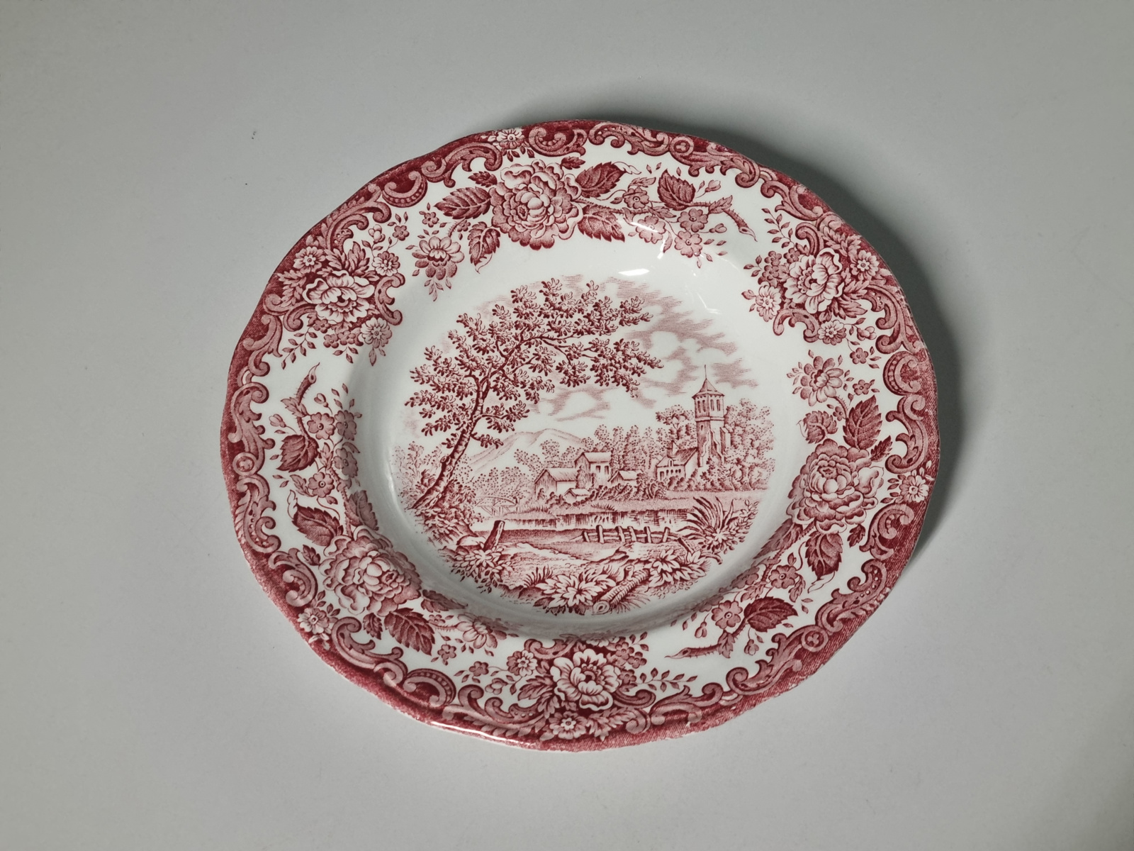 Engels rood English Style diep pasta curry bord 24 cm