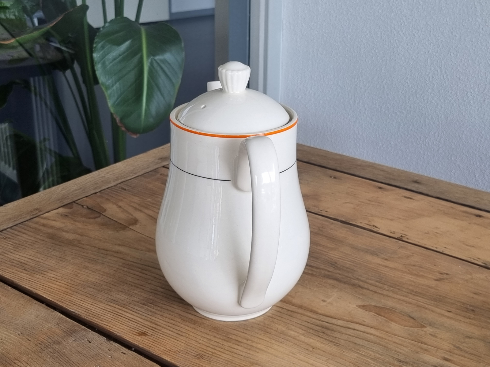 Regout oranje zwart Chocoladepot 1,5 liter
