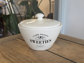 Claire Wilson's Snoeppot Sweeties