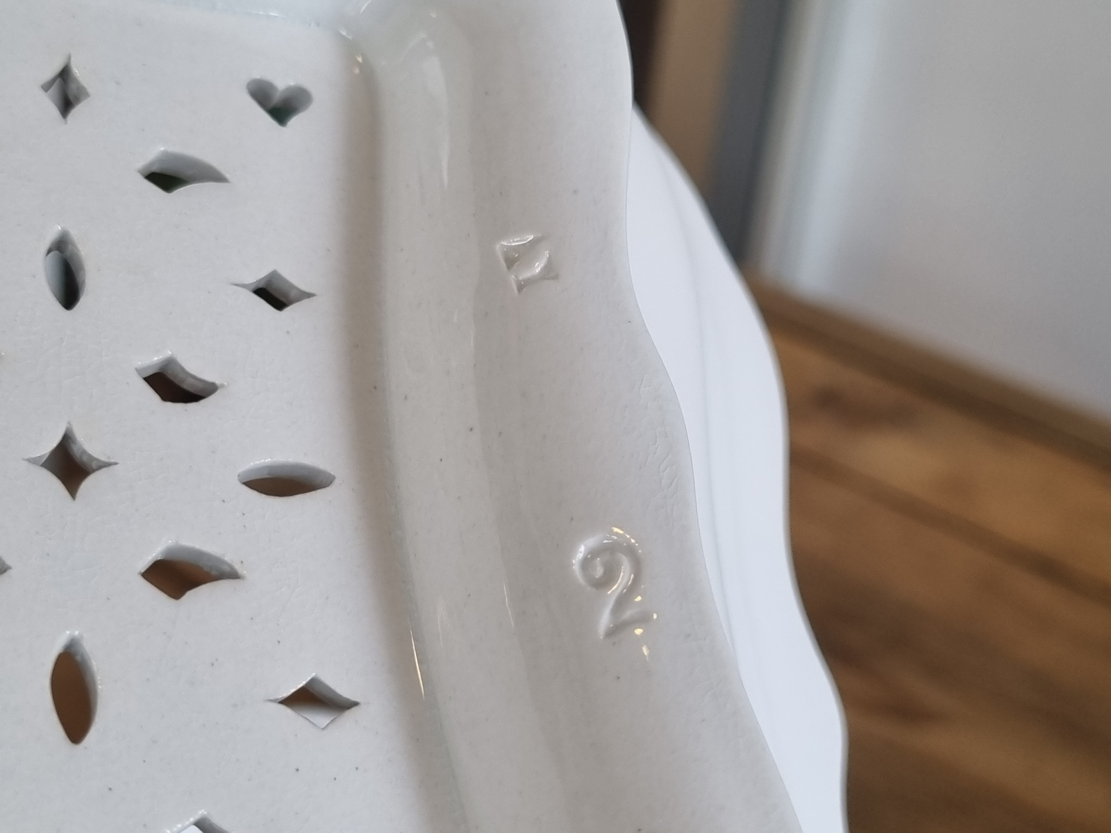 Petrus Regout Wellington Fruittest | Uitlekschaal op onderbord