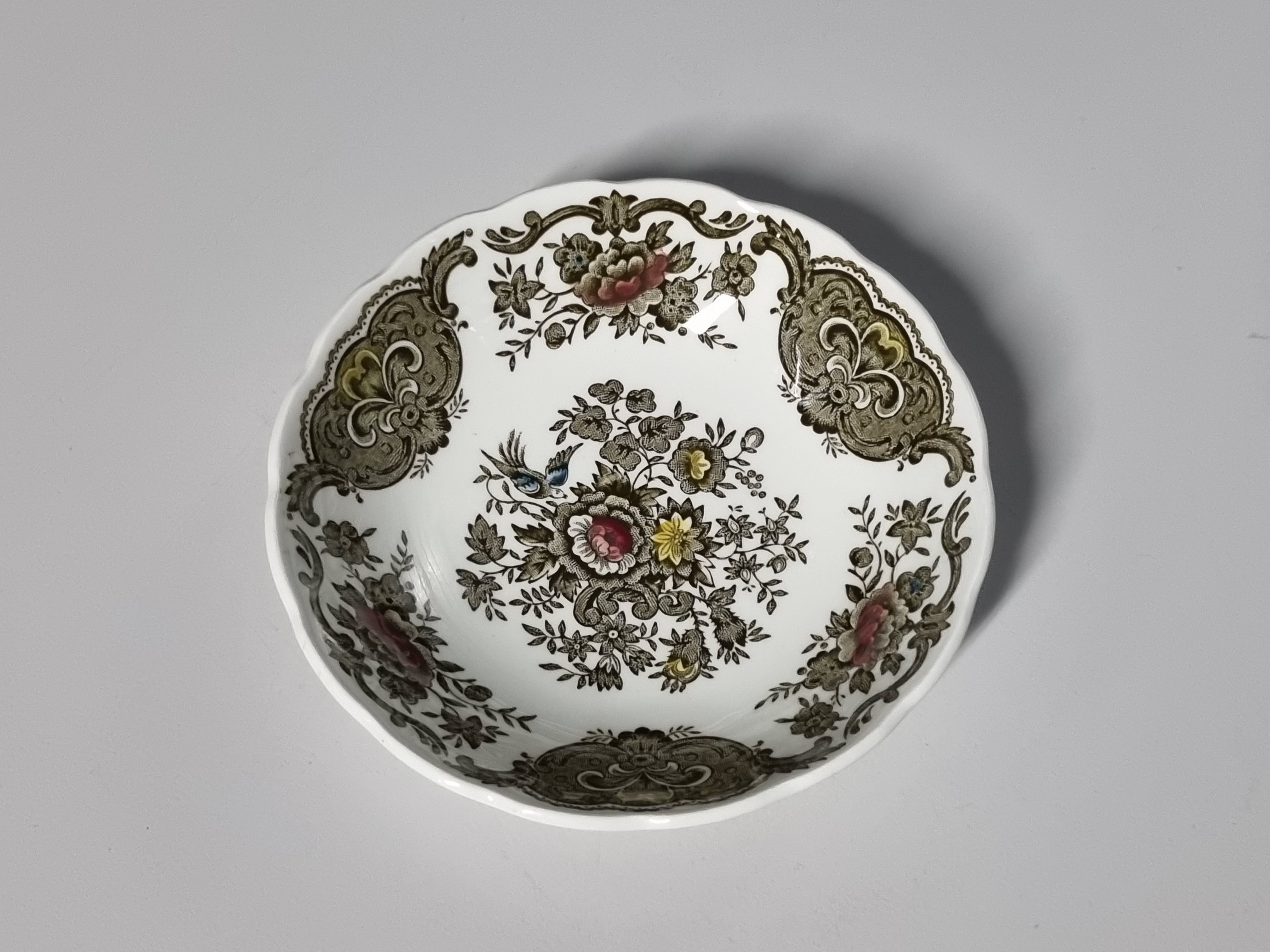 Engels Ridgway Windsor groen gekleurd rond schaaltje 13 cm