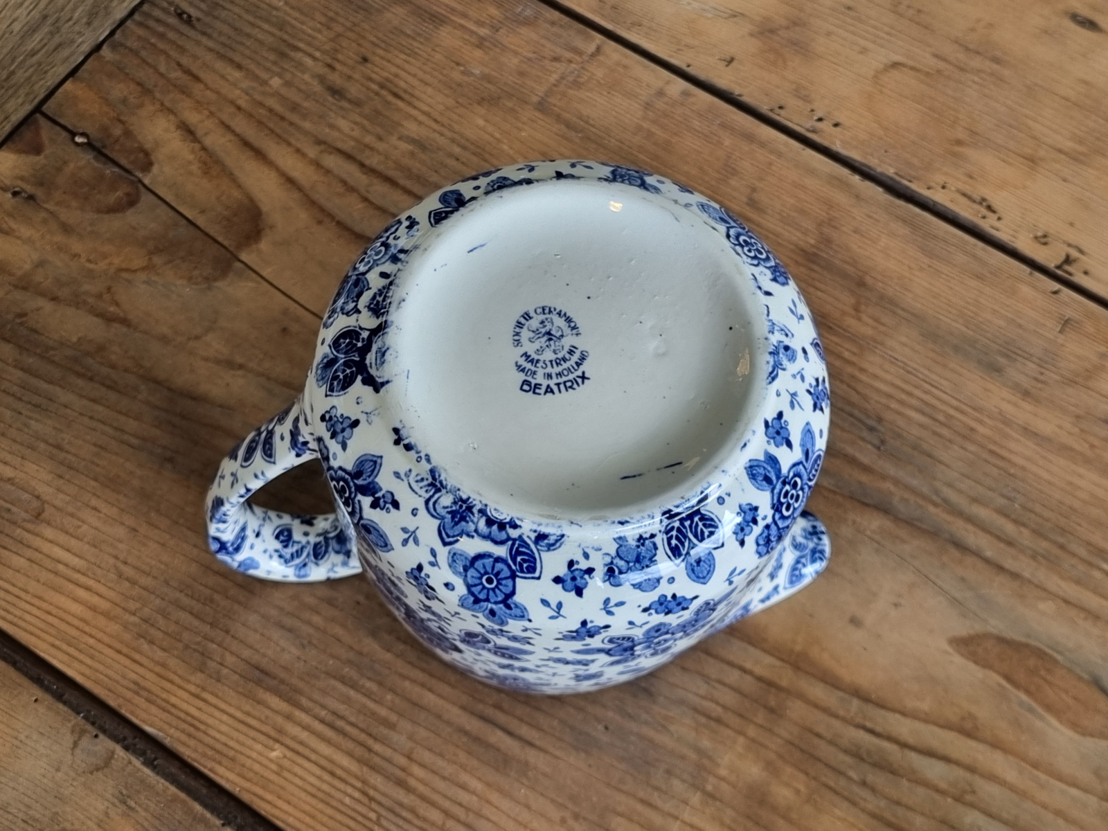 Beatrix Societe Ceramique Kan nr. 3 (recht model) 15 cm