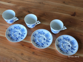 Zwiebelmuster Regout set 3x kop en schotel (hoekig oor)