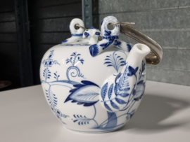 Zwiebelmuster Huttensteinach Chocoladeketel met zilveren greep