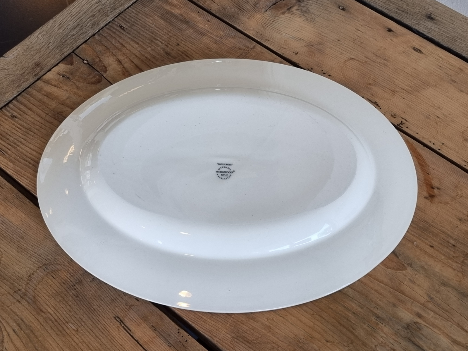 Wedgwood Moss Rose grote ovale schaal 40 cm