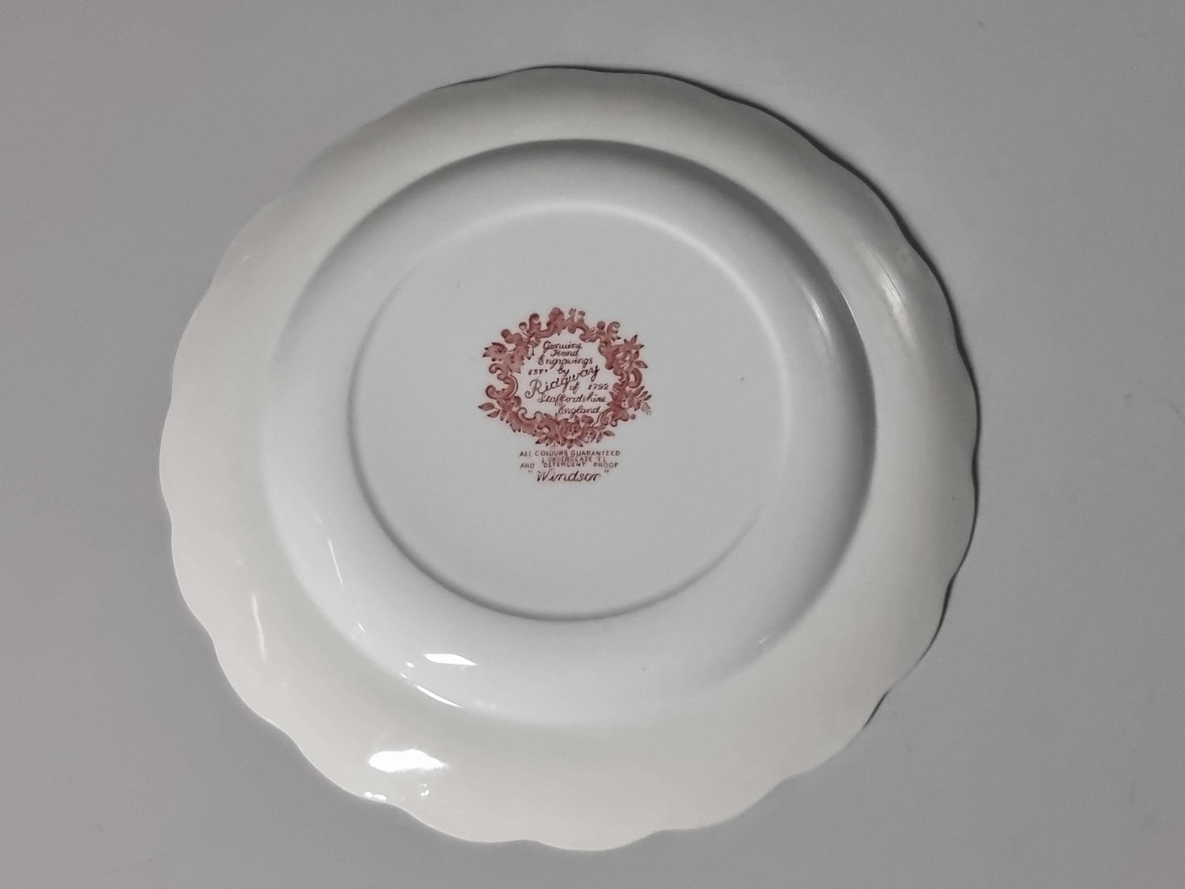 Engels rood Ridgway Windsor plat dinerbord 25 cm