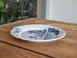 Petrus Regout decor Plata donker blauw Plat Bord 23,5 cm (afb. vogel op paal)