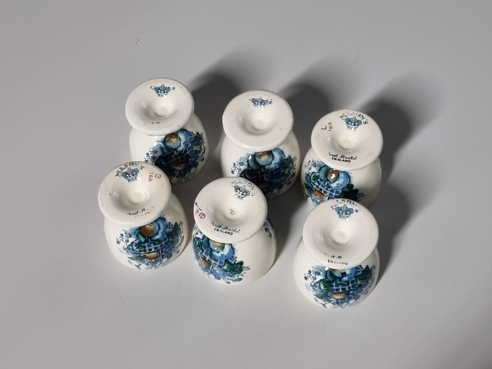 Engels Mason's Fruit Basket set 6x Eierdopje