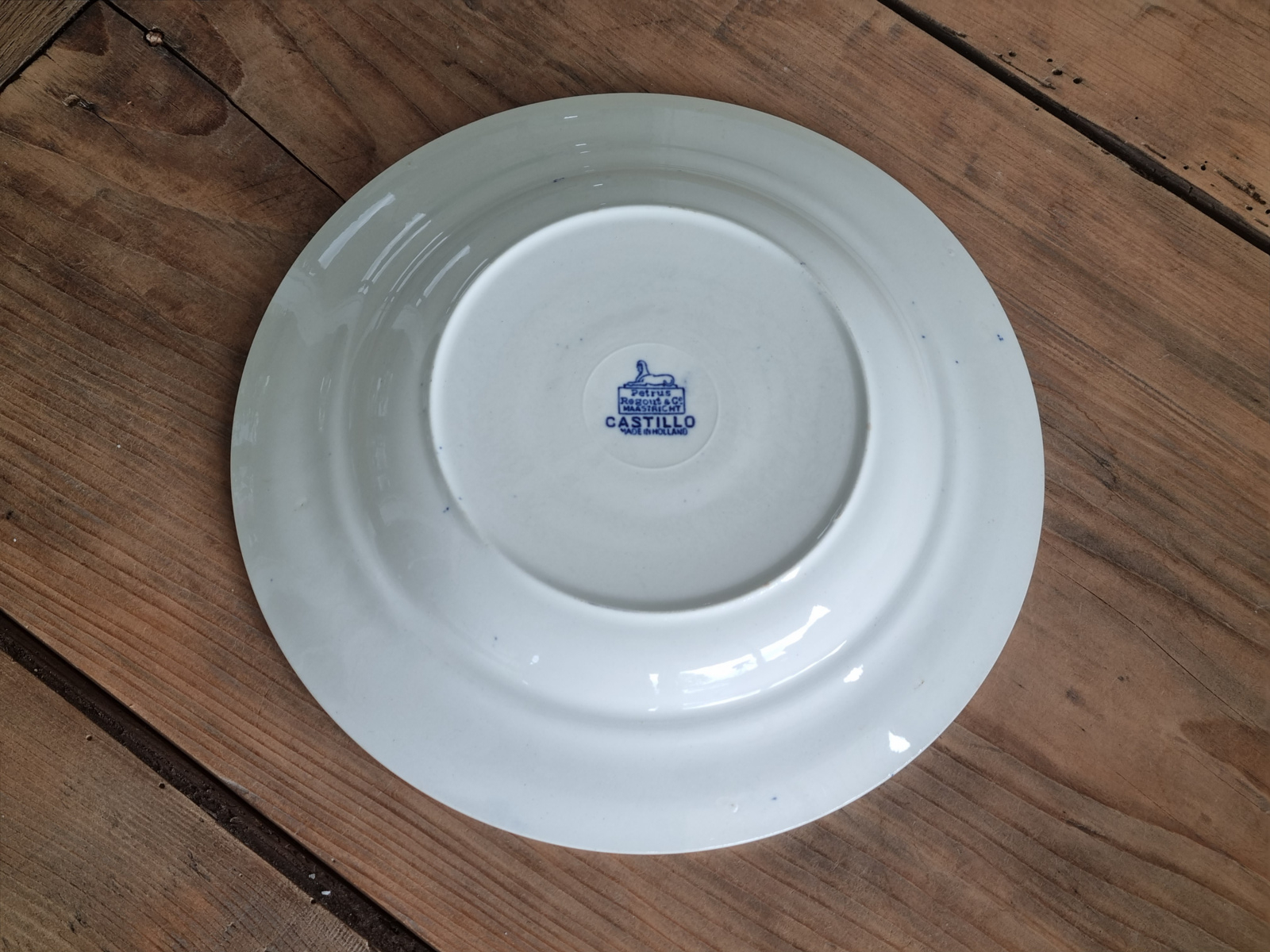Regout Castillo blauw diep bord 23,5 cm (Regout stempel)