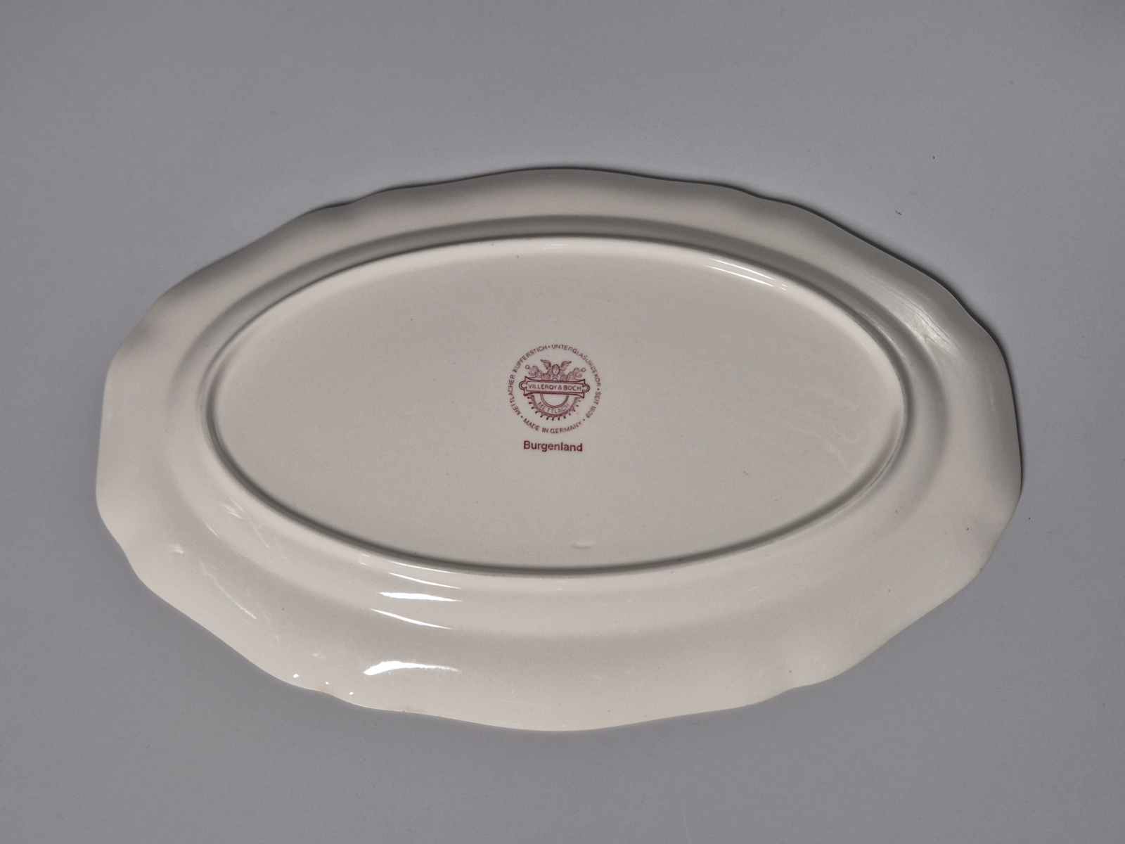 Villeroy en Boch Burgenland rood ovale schaal 30,5 cm