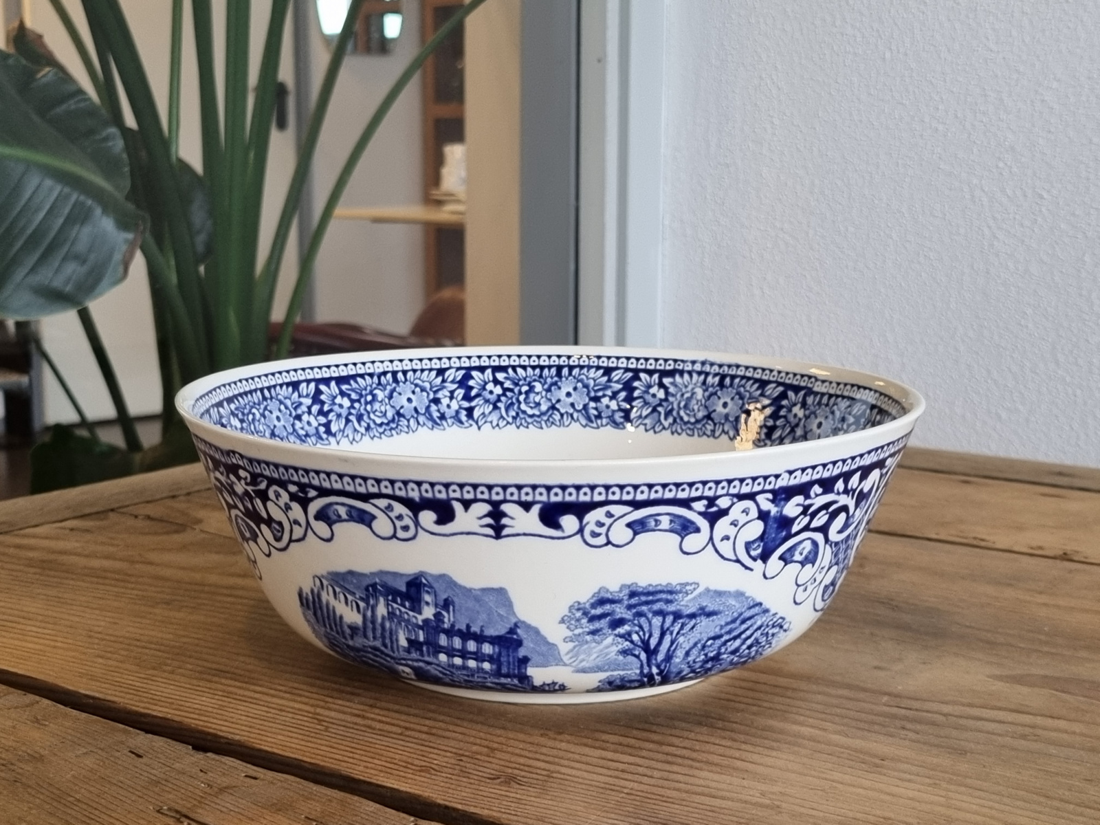 Regout Castillo Old England blauw hoge ronde schaal 22,5 cm