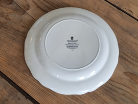 Verkocht = Wedgwood  Queen's Shape Queen's Plain Ontbijtbord 22,5 cm