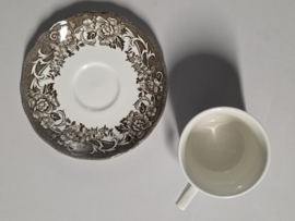 Engels bruin Meakin Stratford Stage set 2x kop en schotel (bruin en rood)