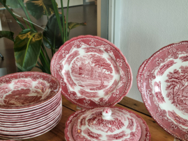 Engels rood Grindley Country Inns Eetservies 14 persoons