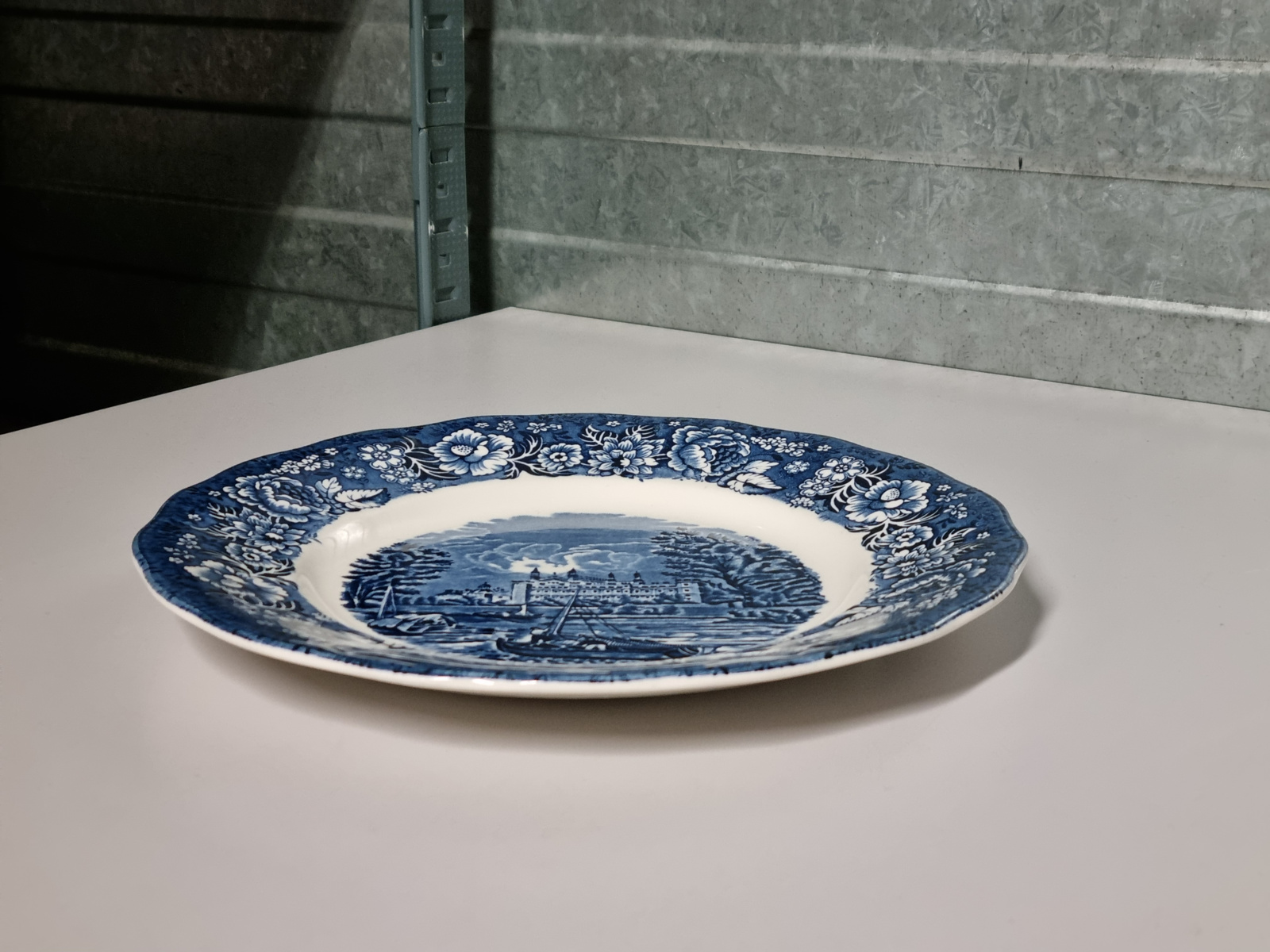 Engels blauw Palissy Pottery Thames River Scenes plat dinerbord 25 cm