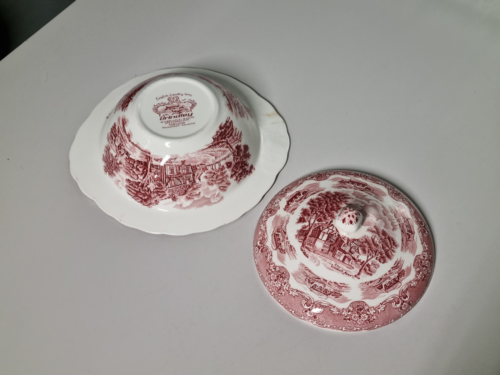 Engels rood Grindley Country Inns dekschaal terrine