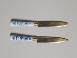 Zwiebelmuster onbekend merk set 2x Mes (1)