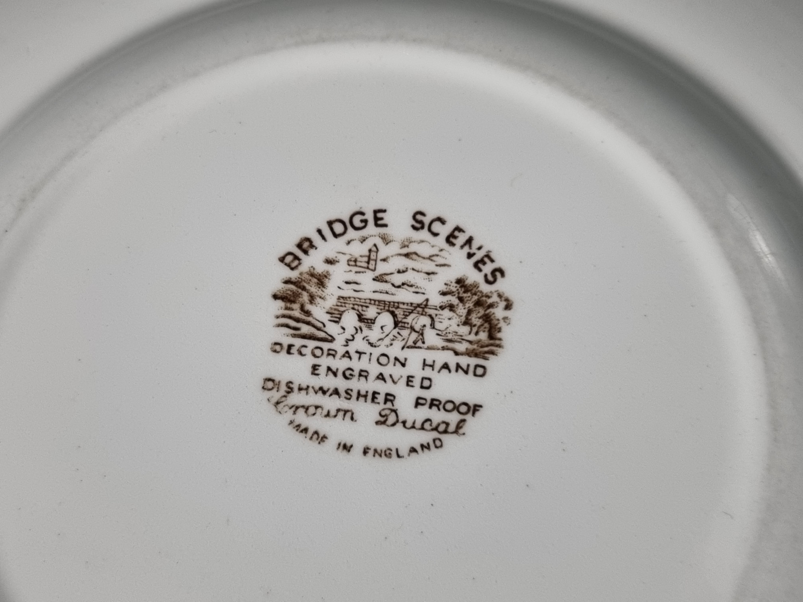 Engels bruin Crown Ducal Bridge Scenes Ontbijtbordje 20 cm