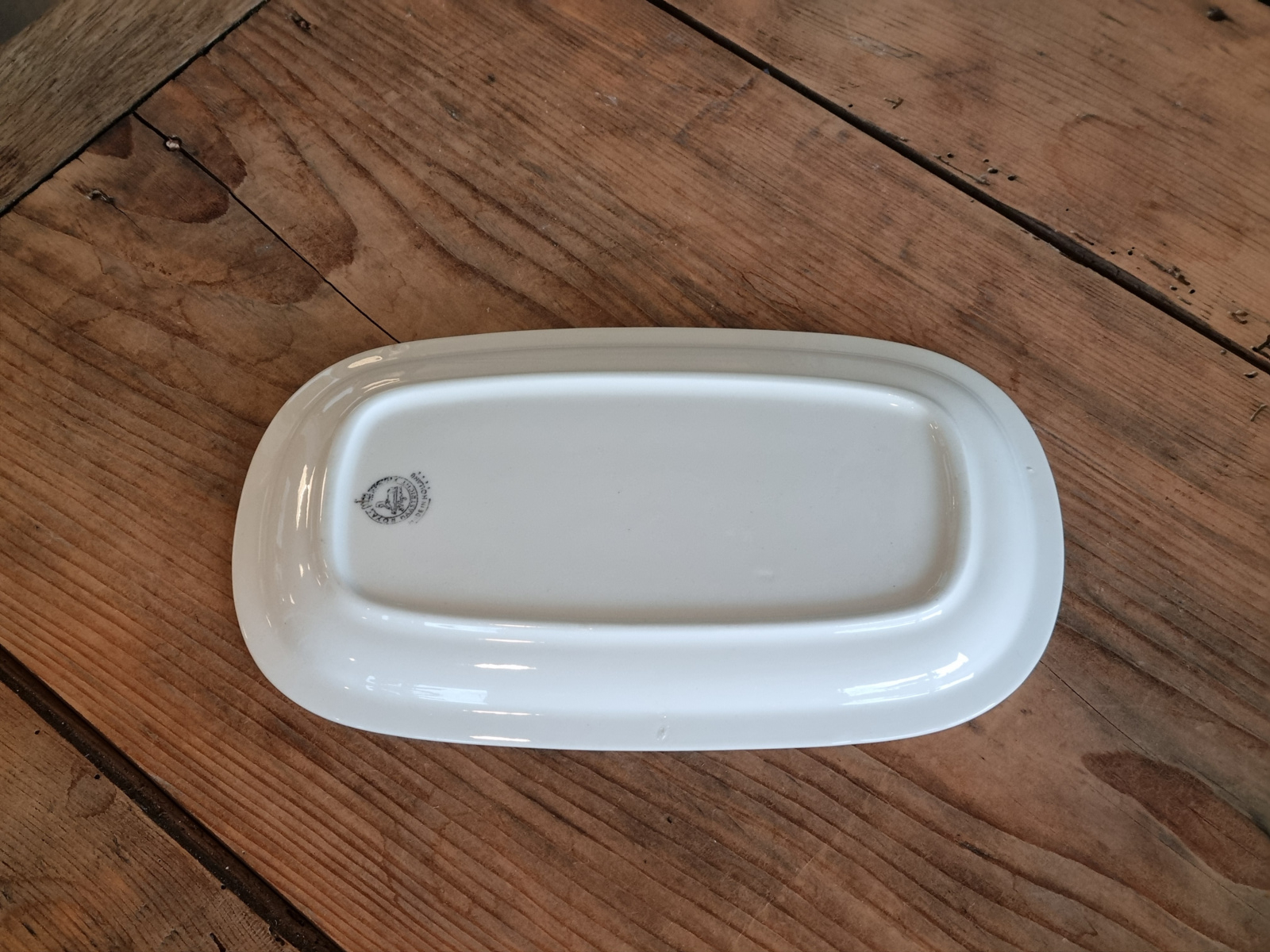 Regout Sphinx schaaltje 25 cm (creme)