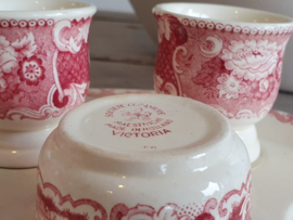 Victoria Rood Societe Ceramique Eierdopset compleet met zoutvaatje (wit)